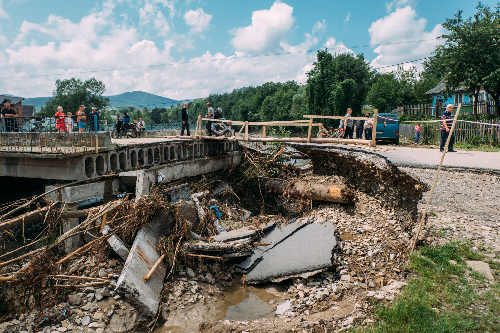 Вода відступає Вода відступає